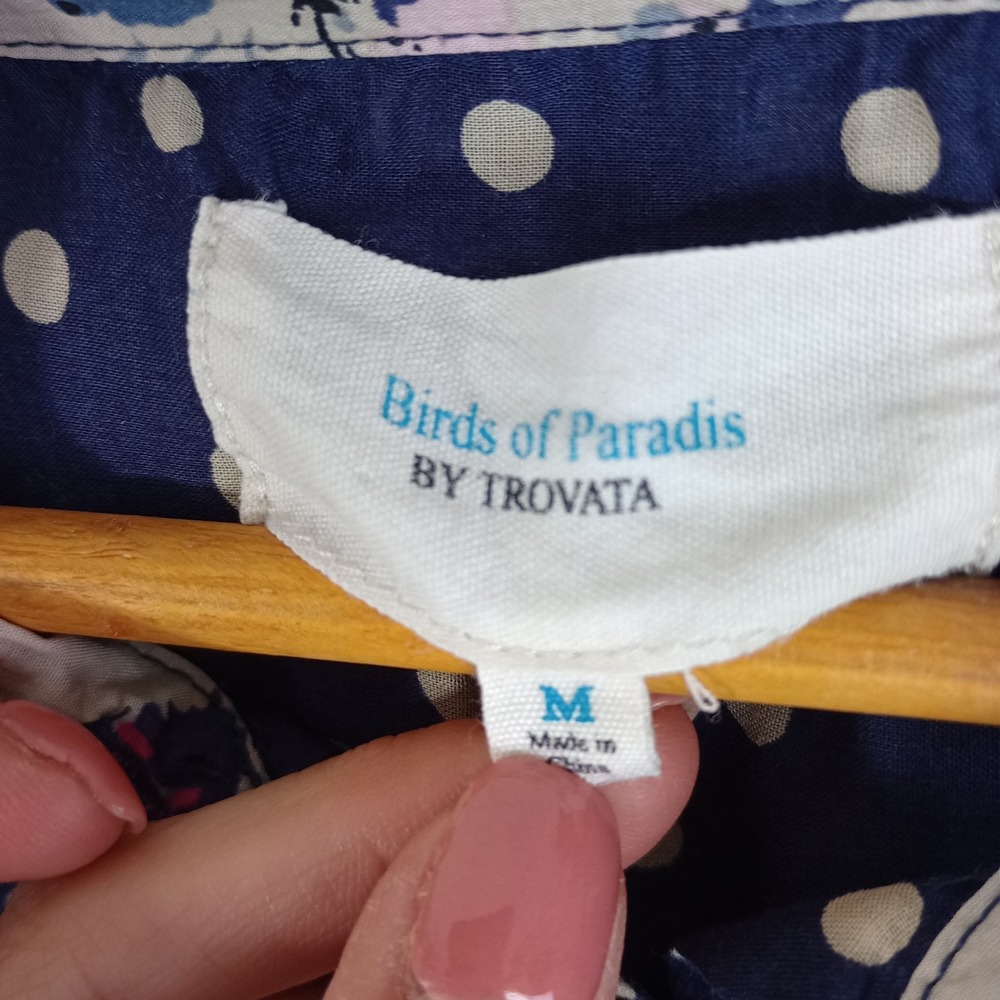 Birds of Paradis By Trovata Popover Shirts Med Navy Polka Dot Lace Peekaboo Back - Picture 3 of 10